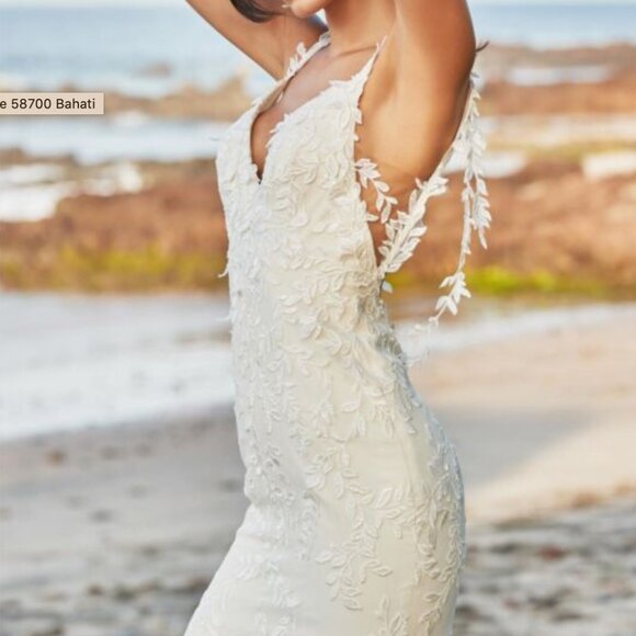 Willowby by Watters Bahati Wedding Dress - Picture 5 of 16